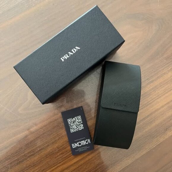 Prada Rectangular Sunglasses – Like New! Only Worn Twice - Picture 6 of 6